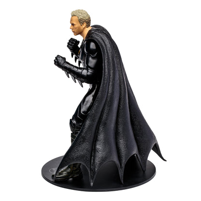 Megafigura mcfarlane toys dc multiverse the flash -  batman michael keaton sin mascara