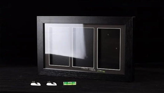 EVORETRO - Display Case for 3 Cards In Magnetic Case