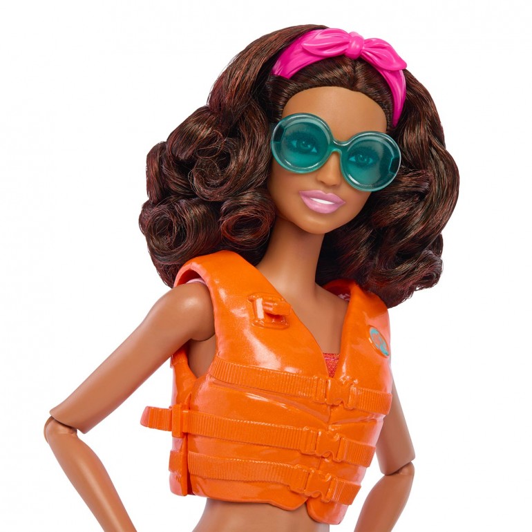 Muñeca barbie the movie mattel surf