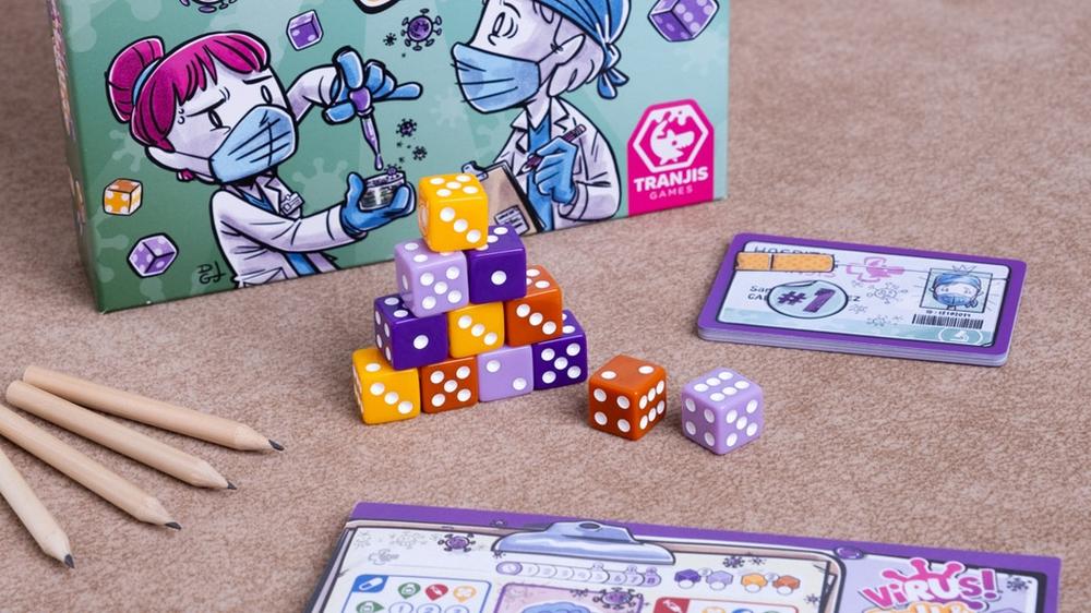 Juego de mesa virus! roll & write