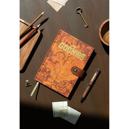 Cuaderno A5 premium + boligrafo proyector Los Goonies - imagen 5