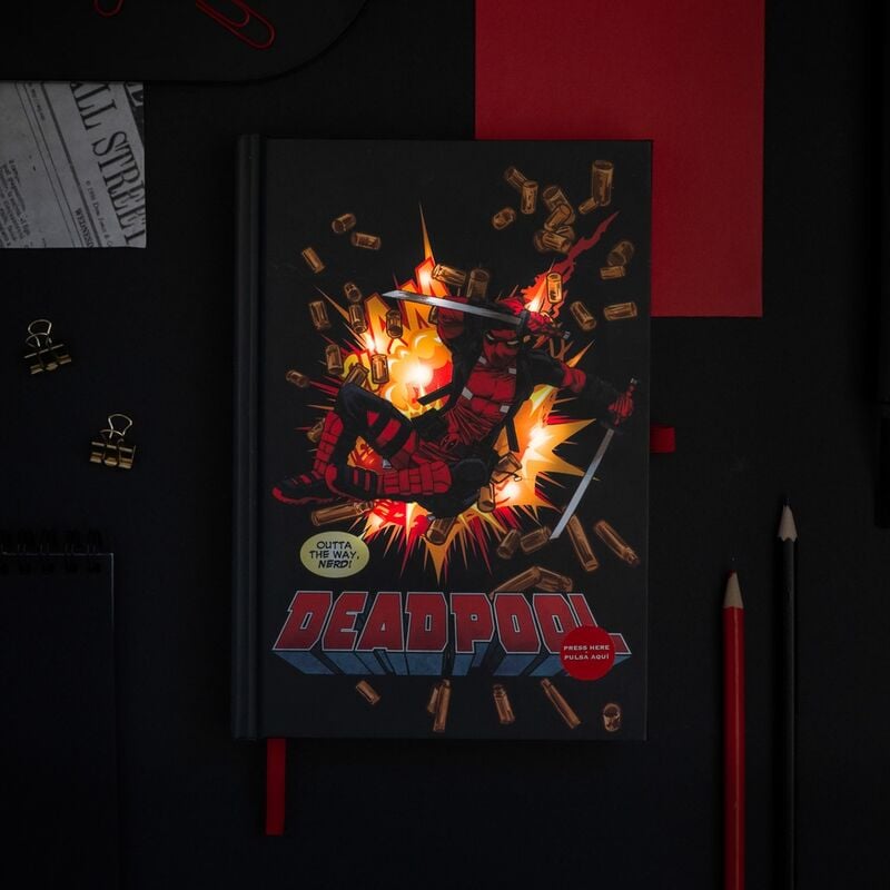 Cuaderno A5 premium led Deadpool Marvel - imagen 5