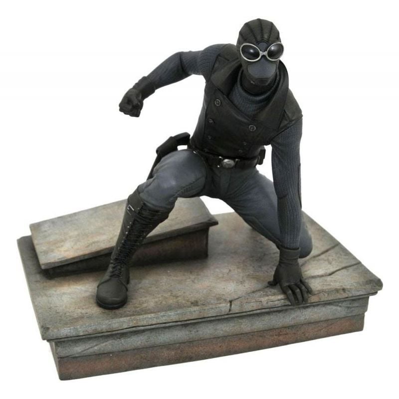 Estatua Spiderman traje negro Spiderman Marvel 18cm - imagen 2