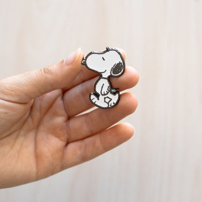 Set 4 pins Snoopy - imagen 4