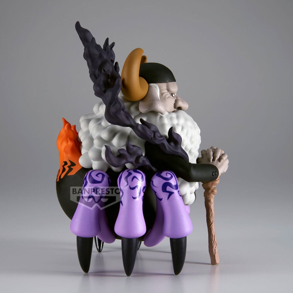 Figura St. Jaygarcia Saturn Mega World Collectable One Piece 13cm - imagen 5