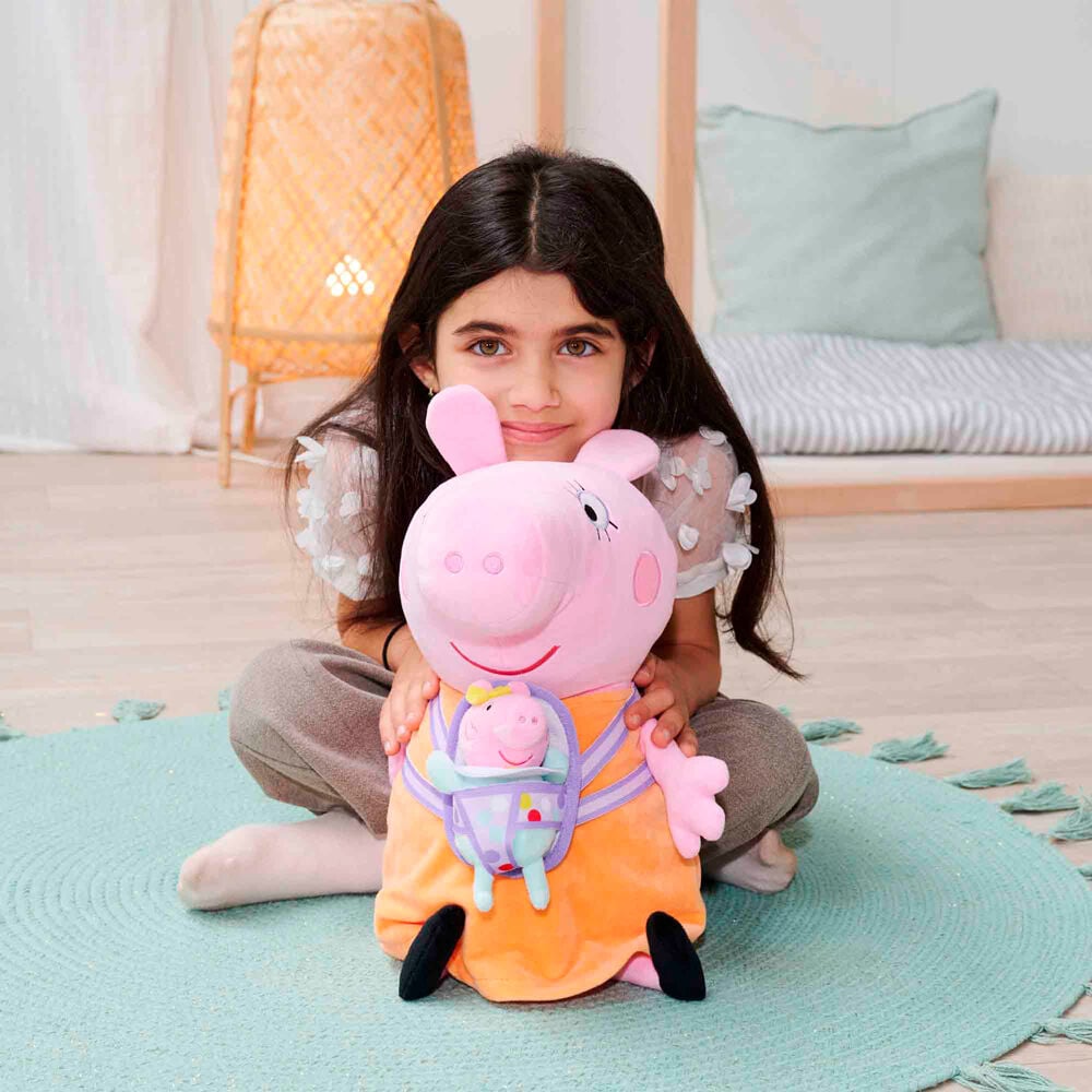Peluche Mama Pig con Evie Peppa Pig 33cm - imagen 6