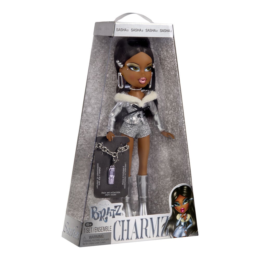 Muñeca Sasha + Charmz Stylin Bratz