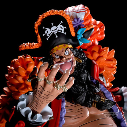 Figura Marshall D Teach Grandista One Piece 22cm