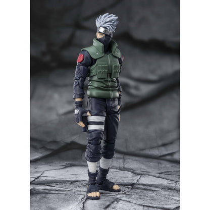 Figura Kakashi Hatake The Famed Sharingan Hero S.H.Figuarts Naruto Shippuden 16cm
