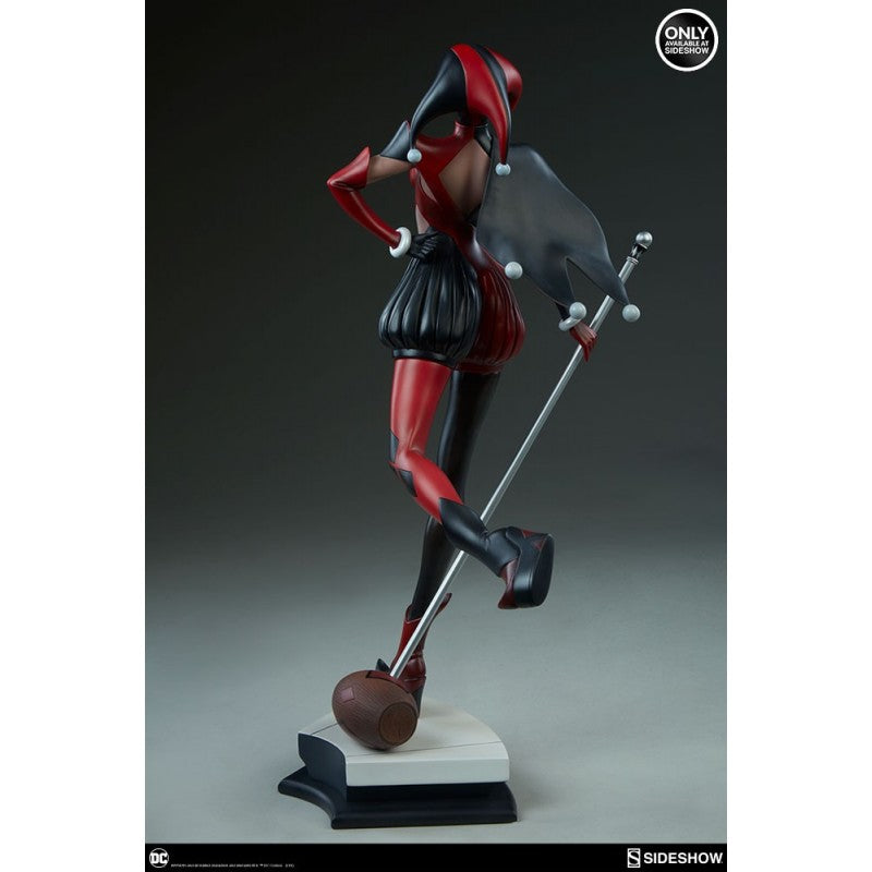 Harley Quinn Artgerm Sideshow SSC200430 - vista trasera izquierda